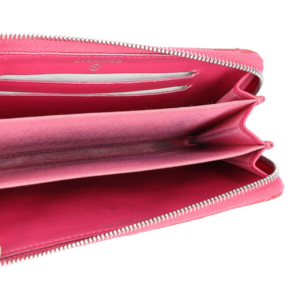 CHANEL Mateless Medium Zip Around Wallet Pink Quilted Patent Leather - Picture 7 of 8